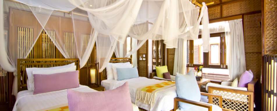 Twin Villa - Floathouse Kanchanaburi