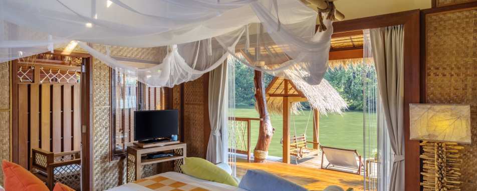 Villa & Deck - Floathouse Kanchanaburi