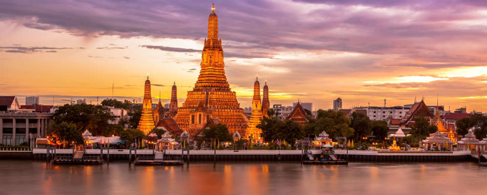 Wat Arun Chao Phraya River 