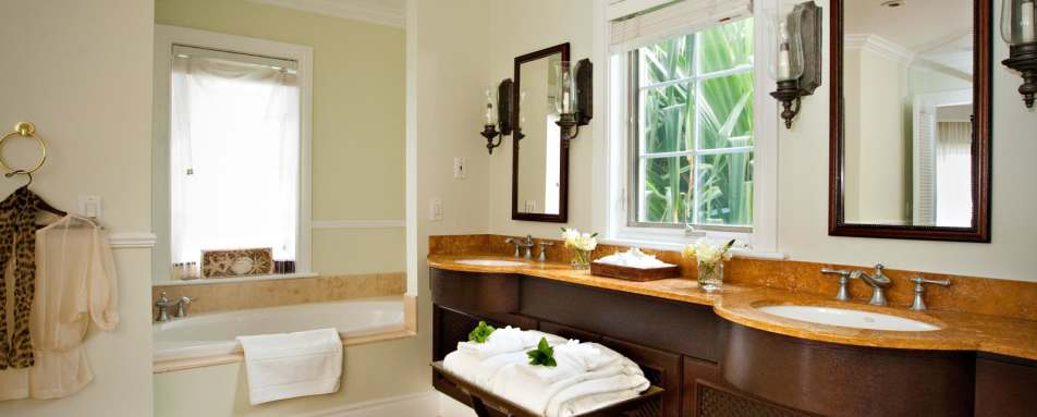 Three bedroom -Point Grace