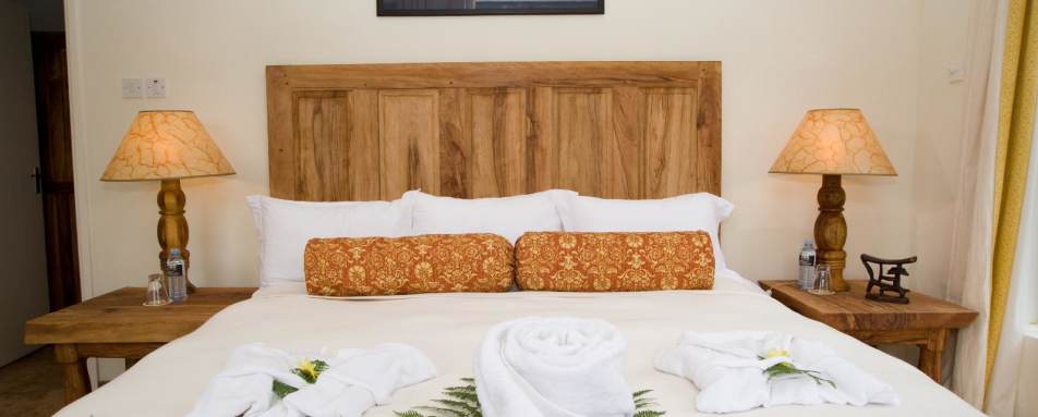 Bedroom  - Clouds Mountain Gorilla Lodge