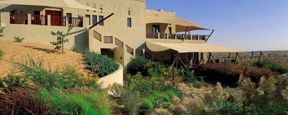 Main Building - Al Maha Desert Resort and Spa