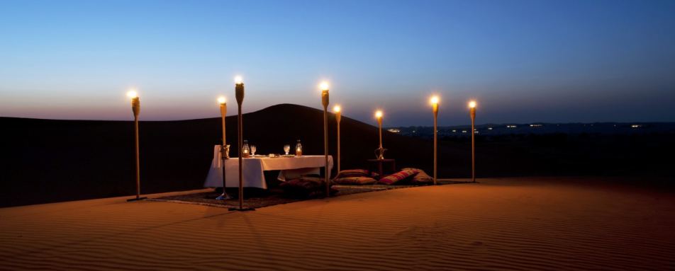 Dune Dining - Al Maha Desert Resort and Spa