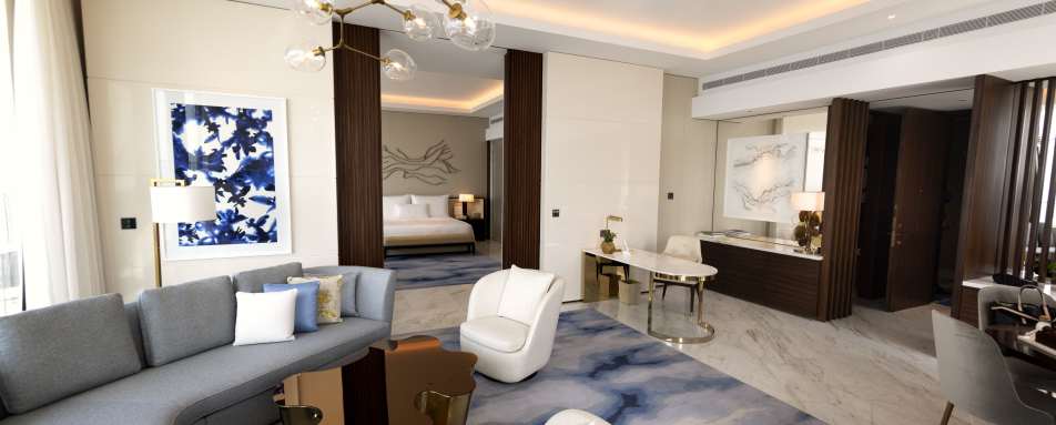 atlantistheroyal-skypoolvilla-getty 