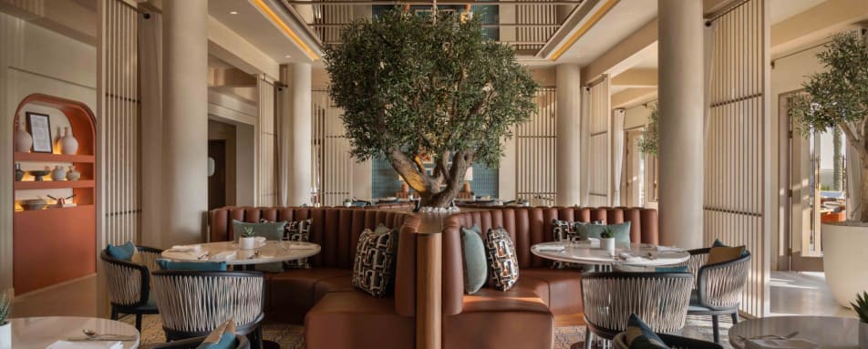 dining-zala-indoor-seating 