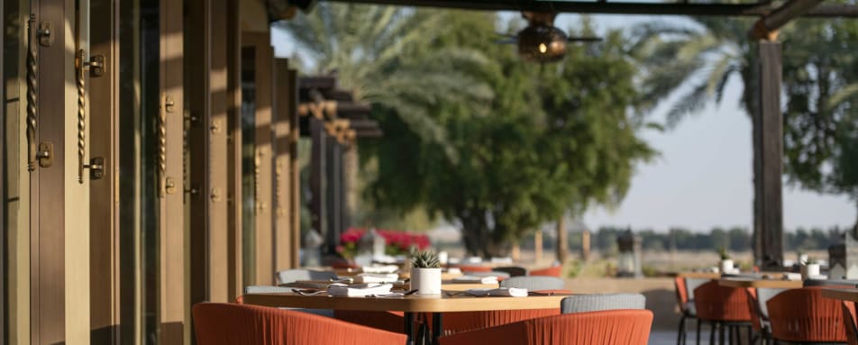 zala-outdoor-seating 