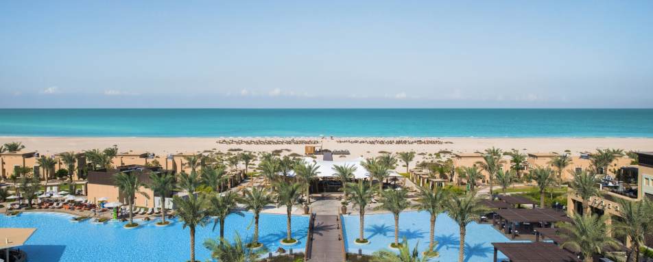 Saadiyat Rotana Resort  Villas - Beach View 