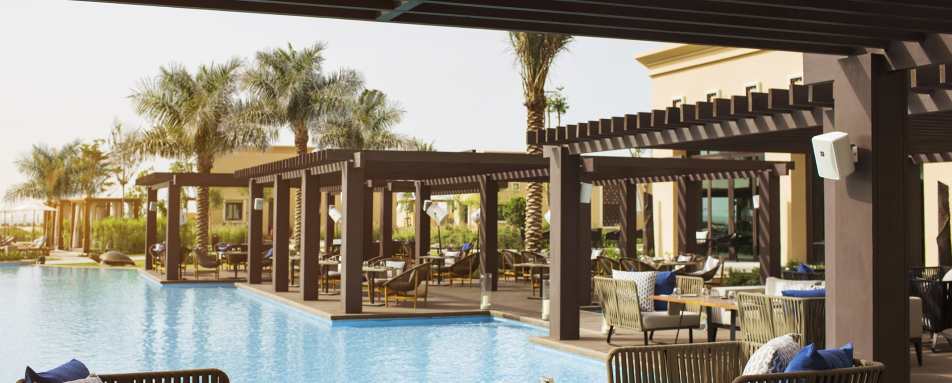 Turtle Bay Bar  Grill Deck 