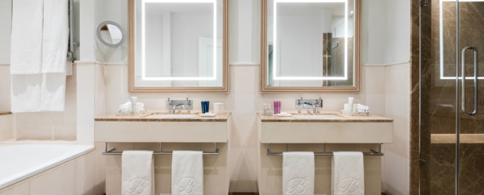 Sir Paul Smith Suite Bathroom 