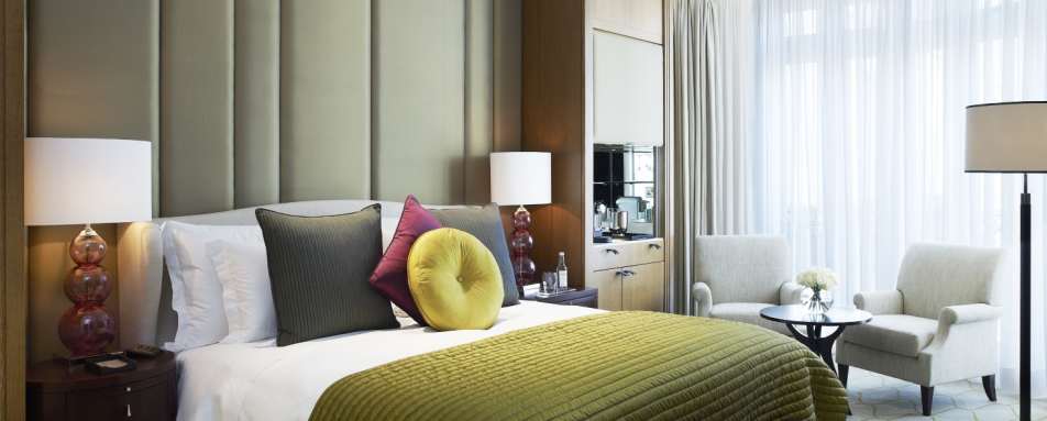 Corinthia - Deluxe Room  