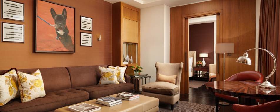 Corinthia - Whitehall Suite Living Room 