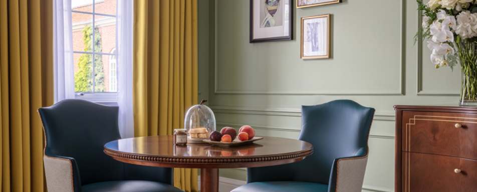 Suite Breakfast Area 