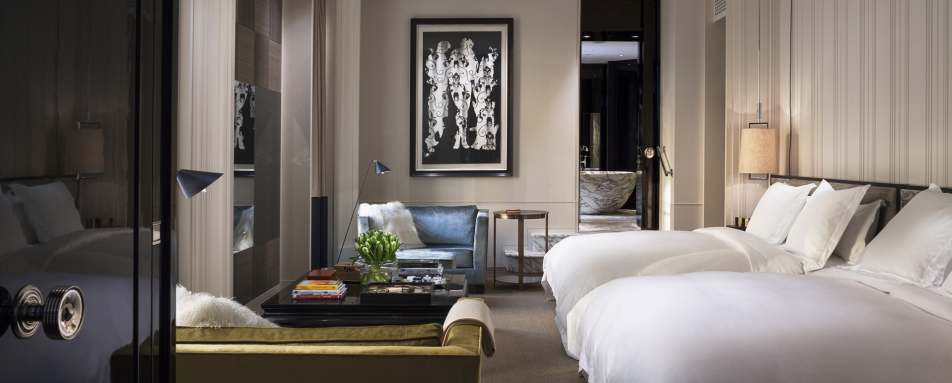 Manor House Master bedroom - Rosewood London