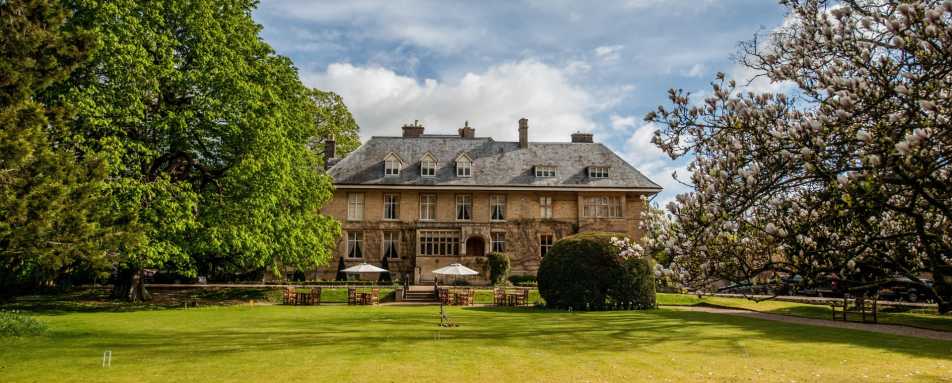 Slaughters Manor House 