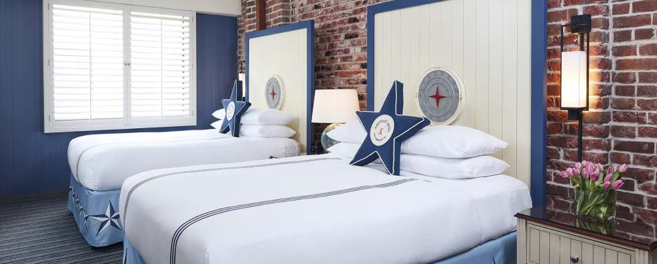 Twin Room - Argonaut Hotel  