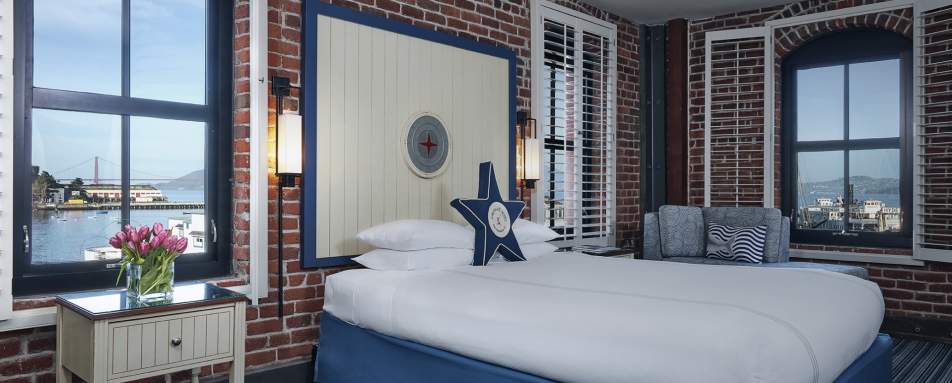 Double Bedroom - Argonaut Hotel 