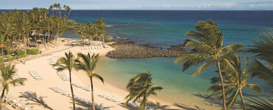 Lagoon Beach - Fairmont Orchid