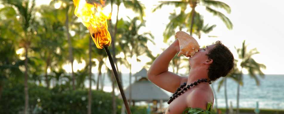 Local customs - Fairmont Orchid