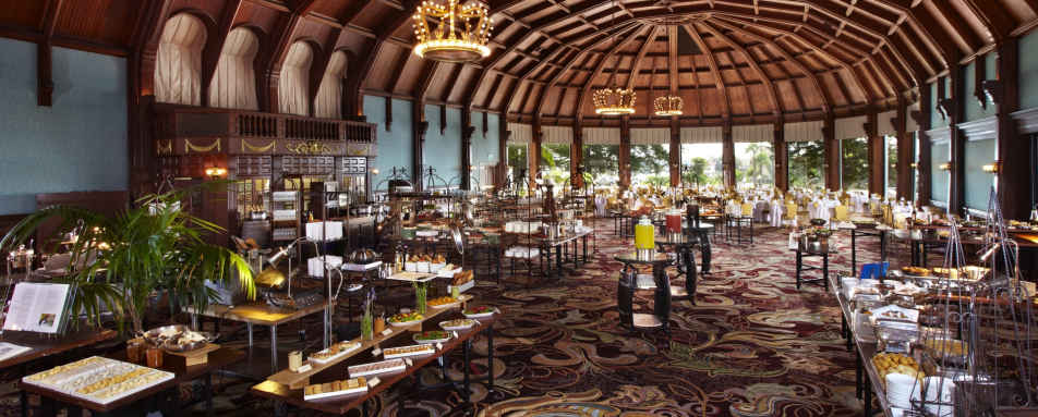 Crown Room dining - Hotel del Coronado