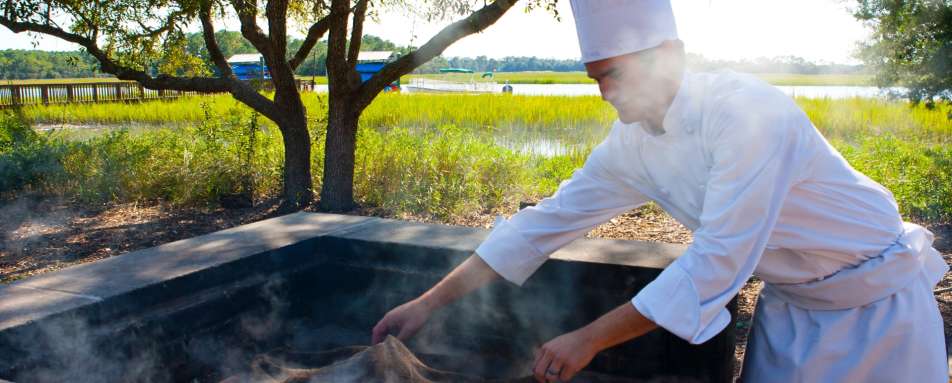 Mingo Point Oyster Roast - Kiawah Island Golf Resort 