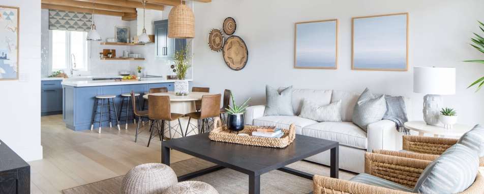 Harbor Cottage Living Room 