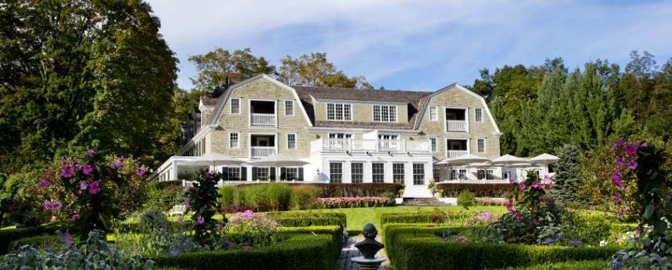 Exterior and gardens - The Mayflower Grace