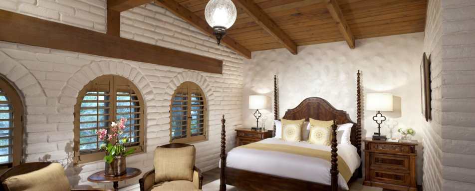 Hacienda Master Bedroom - Rancho Valencia