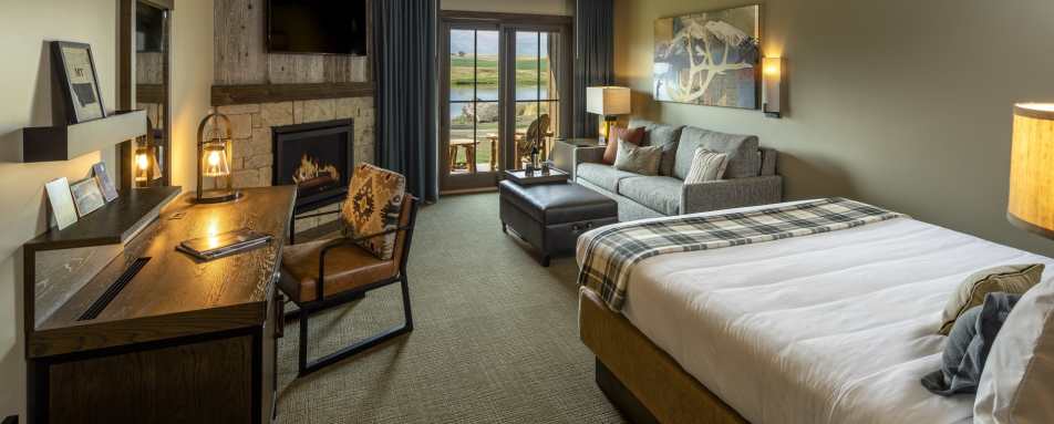 Lodge Deluxe King Room - Sage Lodge 