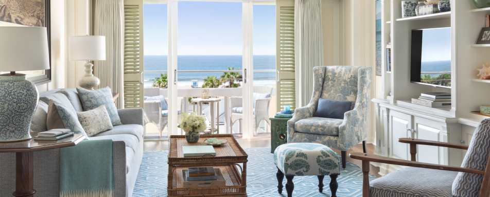 OceanViewSuiteLivingRoom 