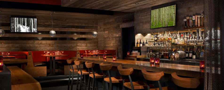Spur Bar - Teton Mountain Lodge & Spa