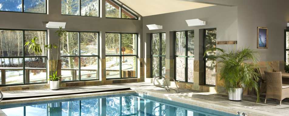 Indoor Pool SpaTerre 