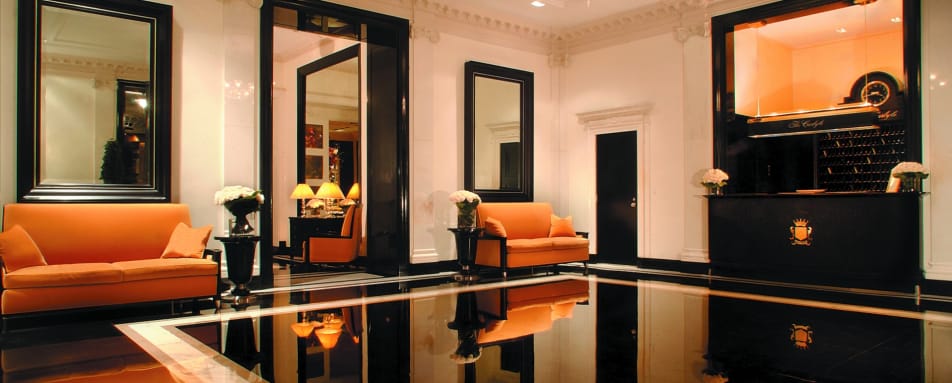Lobby - The Carlyle, A Rosewood Hotel