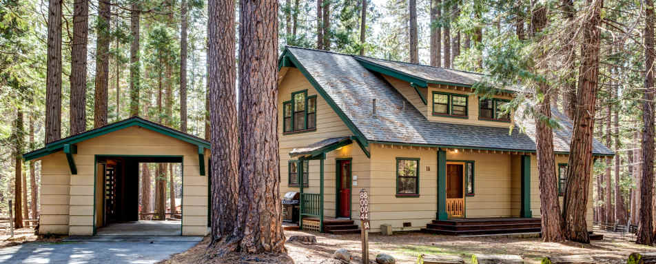 Cabin exterior - The Redwoods in Yosemite 