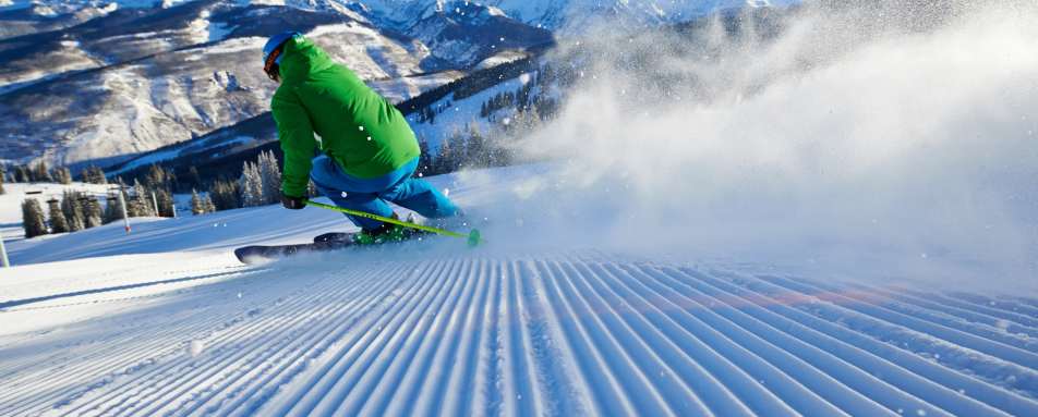 Skiing in Vail