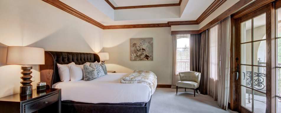 Residence - Bedroom 