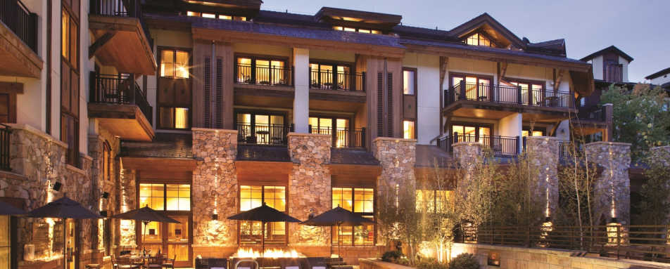 Outdoor pool - The Sebastian, Vail