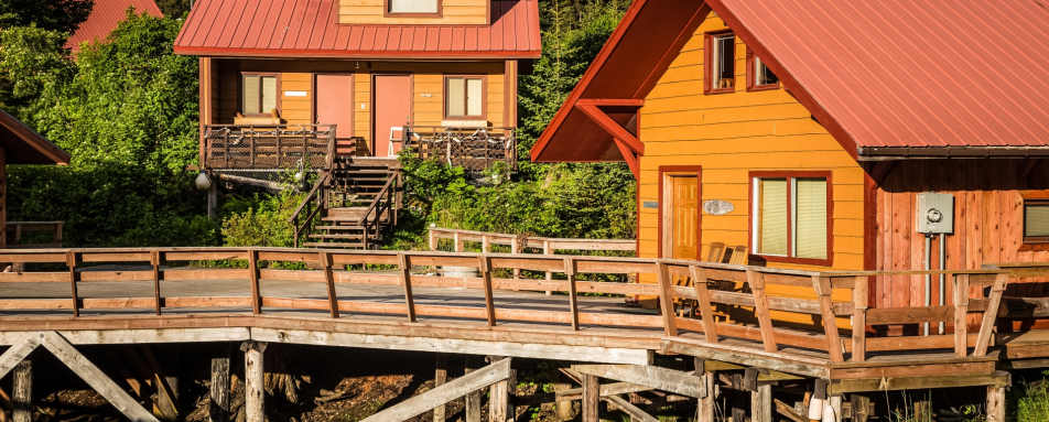 Cabins - Tutka Bay Lodge
