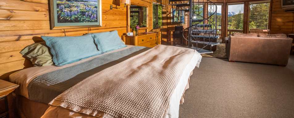 Eagle's Nest Cabin - Tutka Bay Lodge