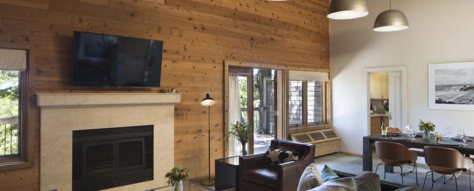 Coast House lounge - Ventana Big Sur, An Alila Resort