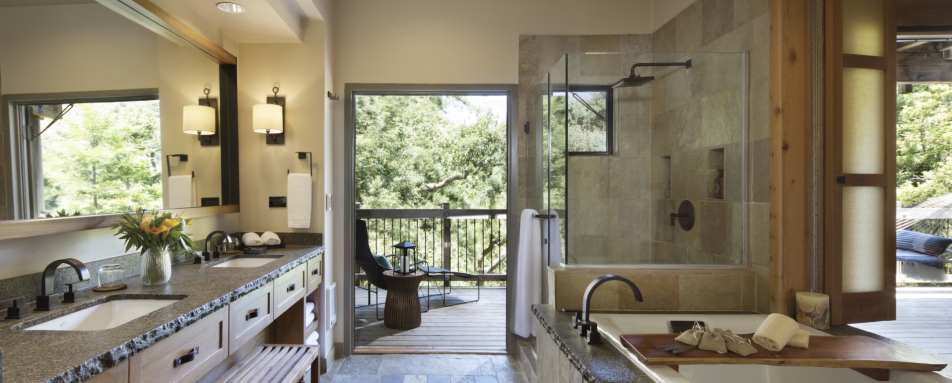Big Sur suite bathroom - Ventana Big Sur, An Alila Resort