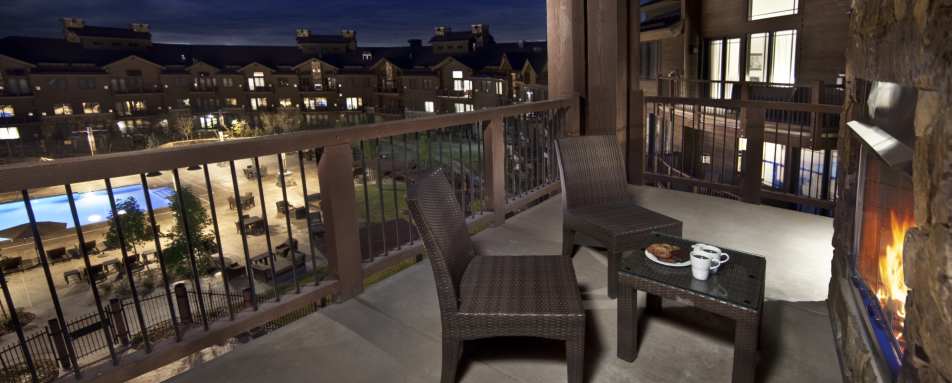 Balcony - Waldorf Astoria Park City
