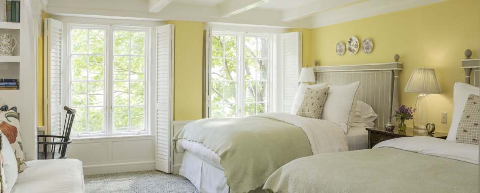 Tavern Two Queen Room - Woodstock Inn