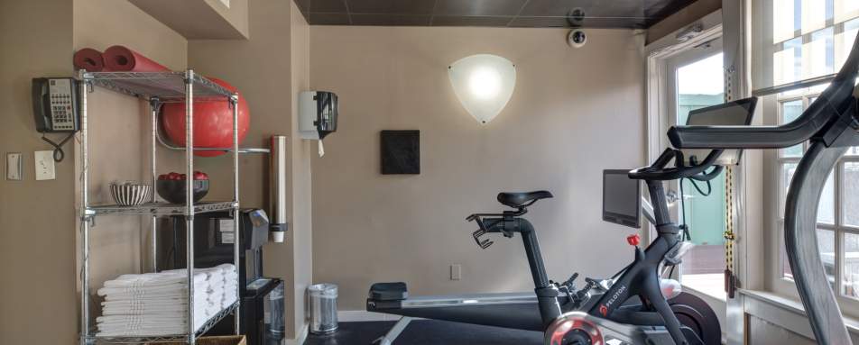 Fitness Room - XV Beacon 