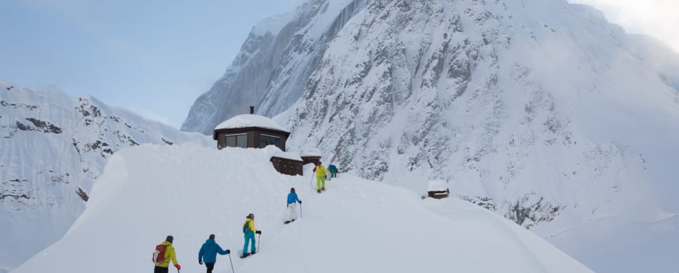 Tordrillo Mountain Lodge Experiences