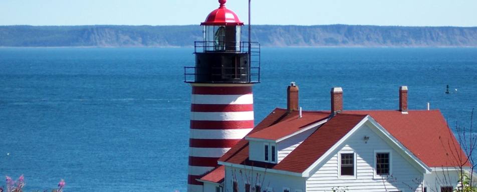 Maine lighthouse - New England for Couples