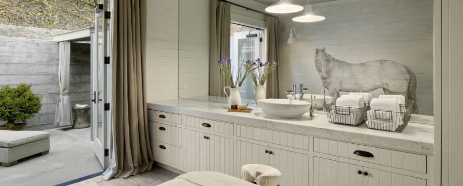 Farmhouse Spa Treatment - California In Style