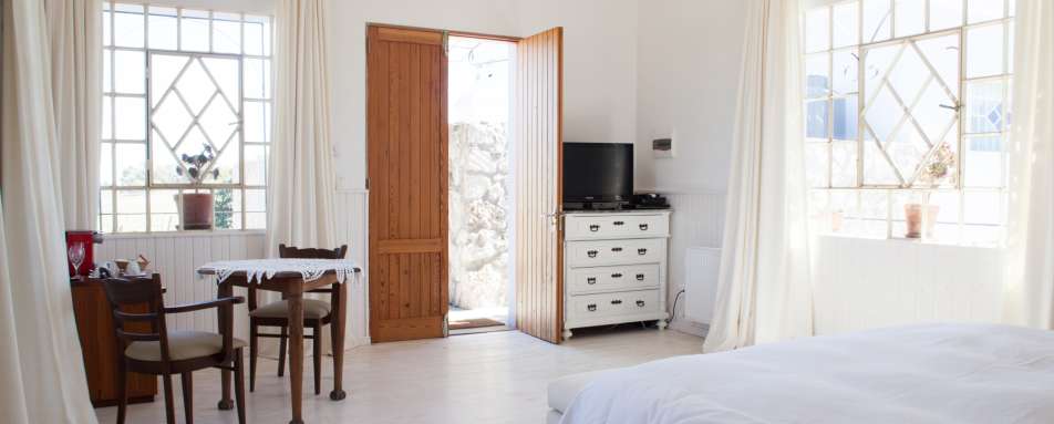 Sauvignon Blanc guestroom - Finca Narbona