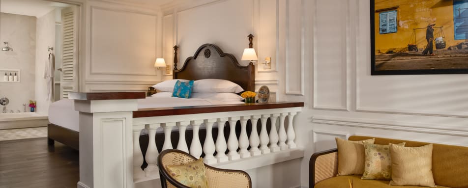 Premier River View Suite 