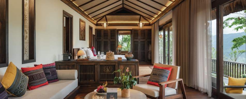 Bauhinia Mountain Suite 