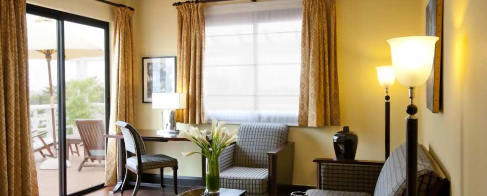 Colonial Suite Sitting Room - La Résidence Hôtel & Spa Hue